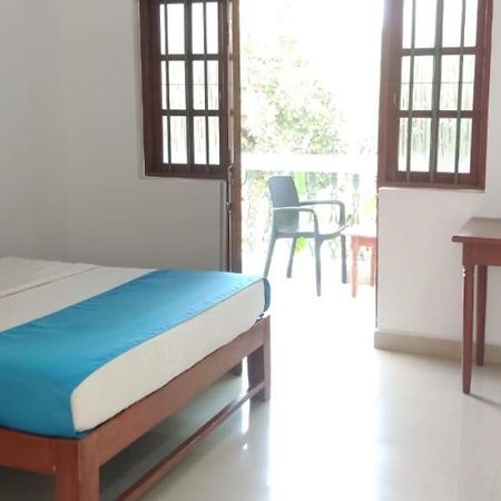Pebbles Guesthouse Anjuna Exterior foto