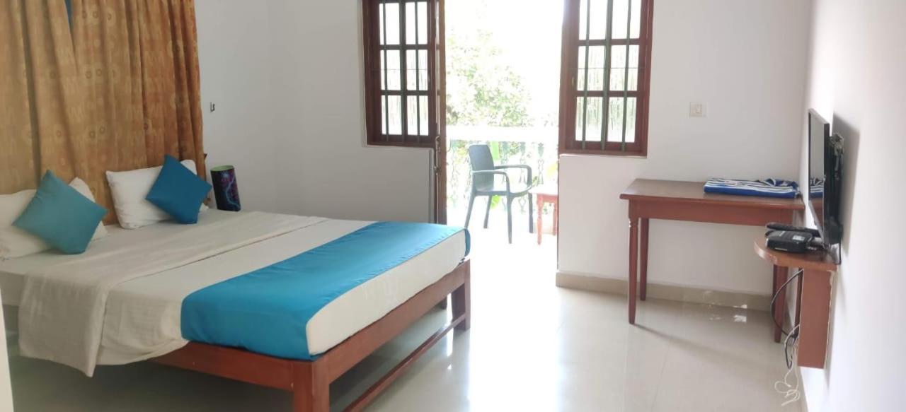 Pebbles Guesthouse Anjuna Exterior foto